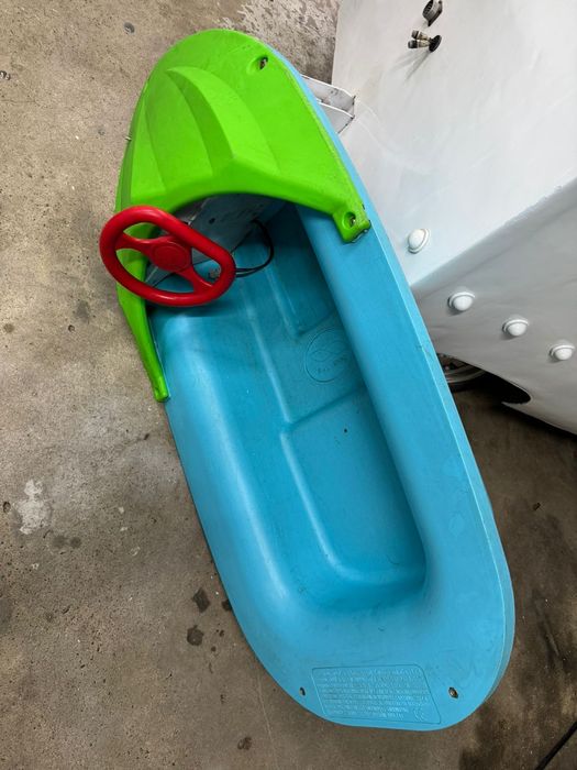 Бассейн  с лодочками