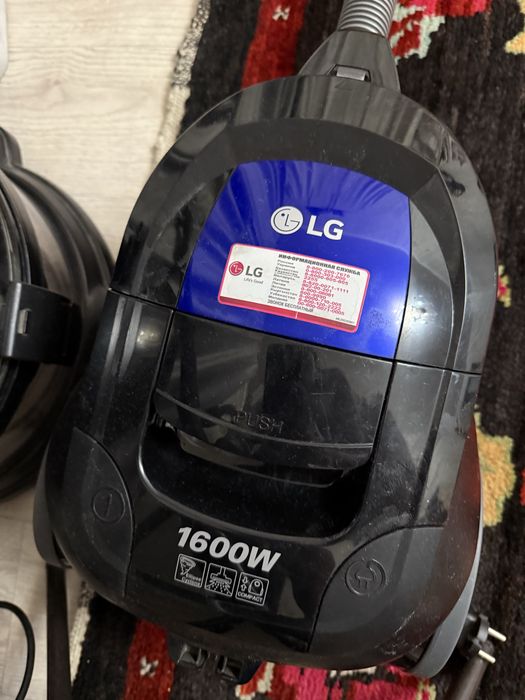 Продам пылесос LG