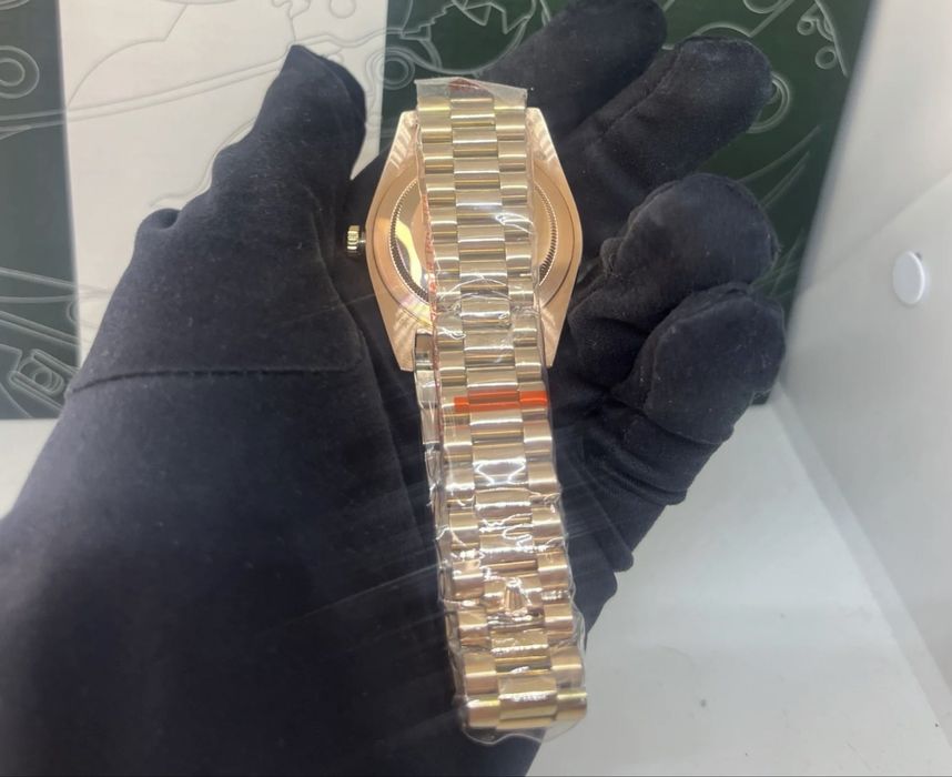 Часовник Rolex Day Date