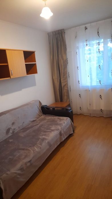 Garsoniera de vânzare