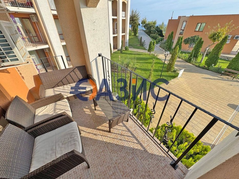 Продава се Тристаен апартамент в Свети Влас - 77 кв.м за 1884 €/кв.м - Снимка #12