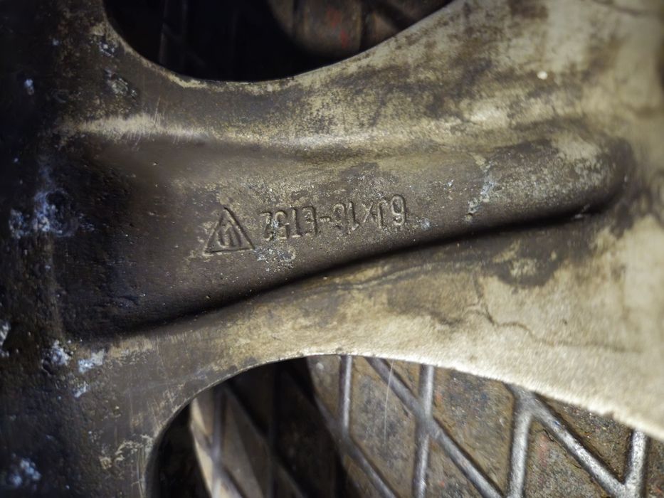 Седалки и джанти Porsche 911, 928, 944, 964