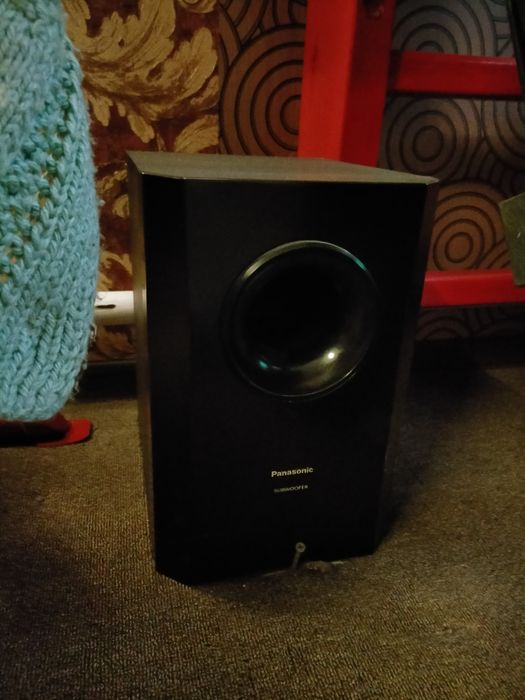 Продам музыкальный центр и телевизор