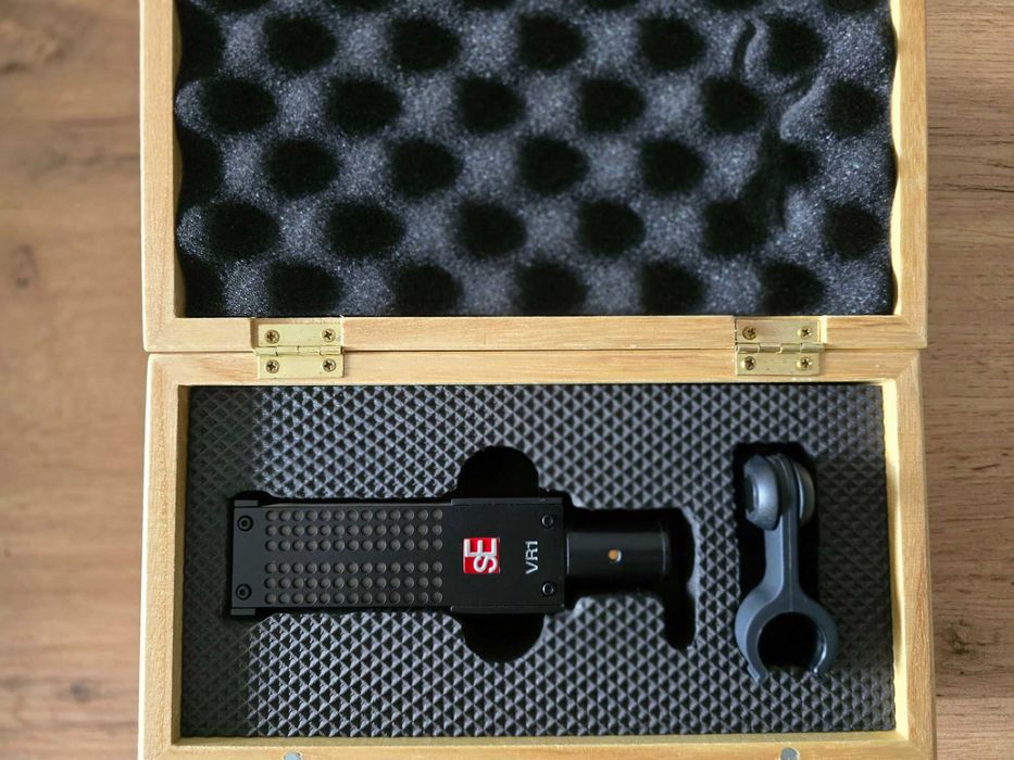 Лентов (ribbon) микрофон sE Electronics VR1