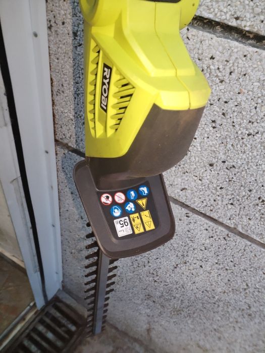 Ryobi глава за храсторез