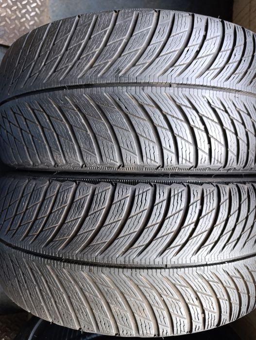 Anvelope de iarnă 225 40 18 Michelin dot 2021