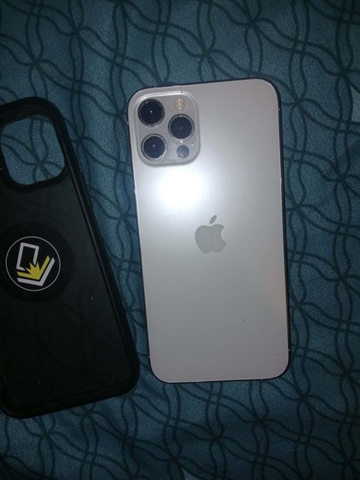 Telefon IPhone 12 Pro