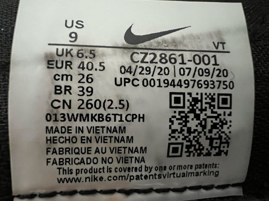 NIKE React Infinity Run Flyknit черни със златно н.40,5