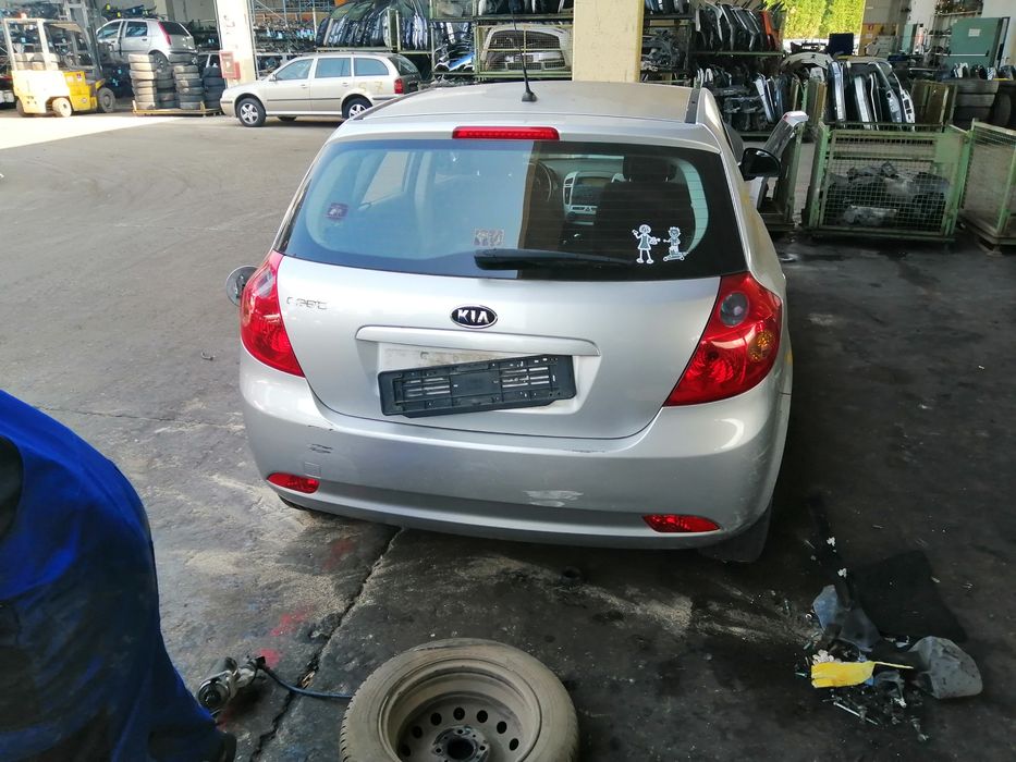 Kia  seed/Киа сеед 1.4i