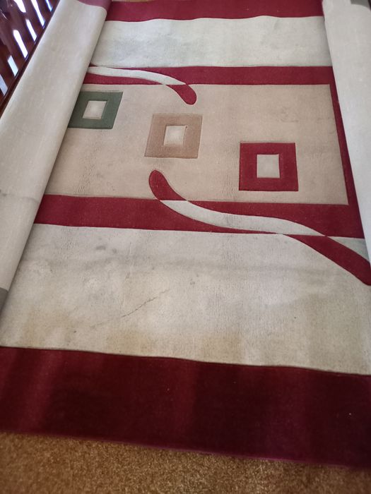 Продам  Большой  ковер