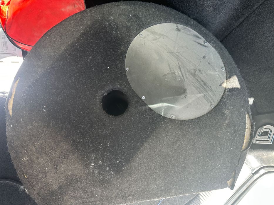 Субуфер с Вграден усилвател