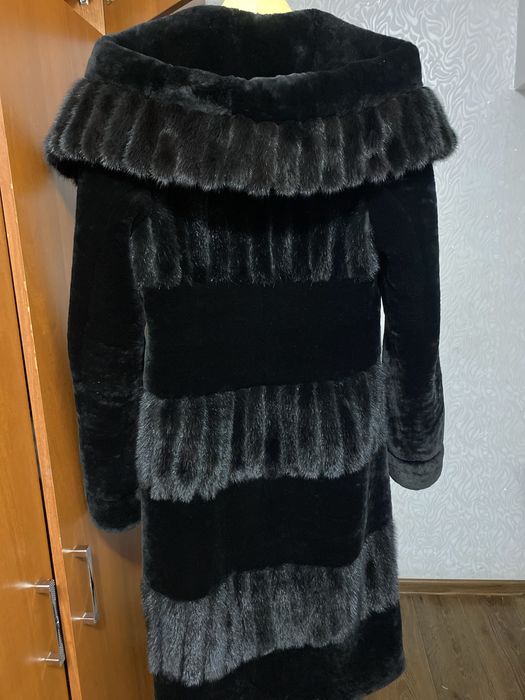 Продам норковую шубу