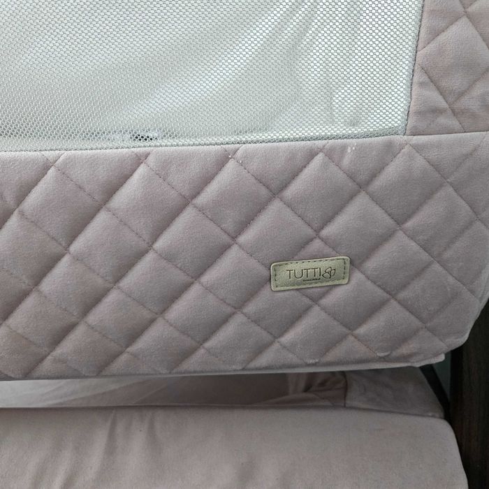 Бебешко сгъваемо легло Tutti Bambini CoZee® LUXE WALNUT/BLUSH