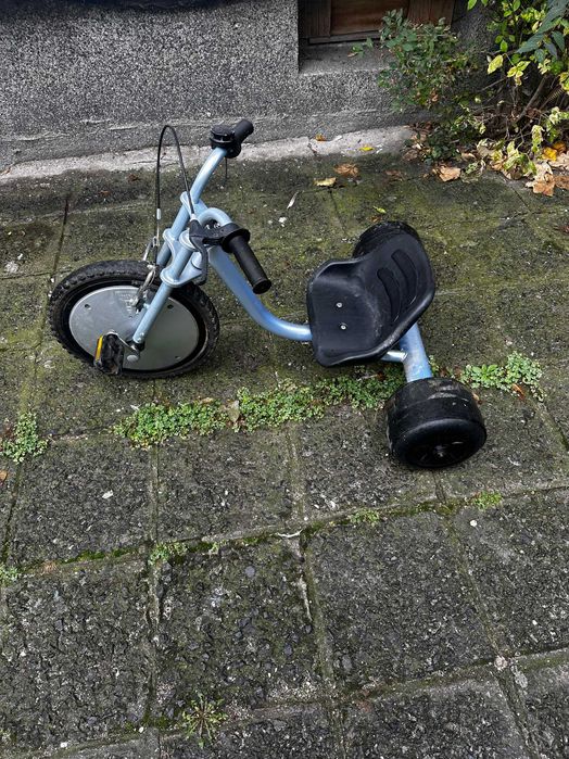 Триколка за дрифт