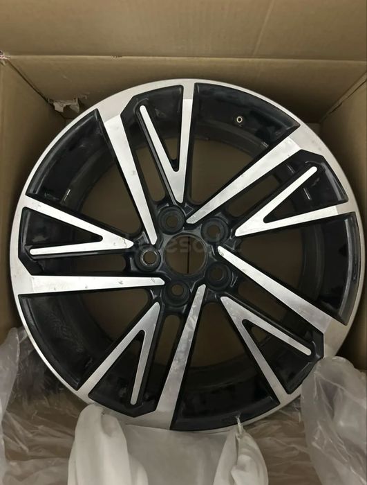 Диск на Тойота Камри 80