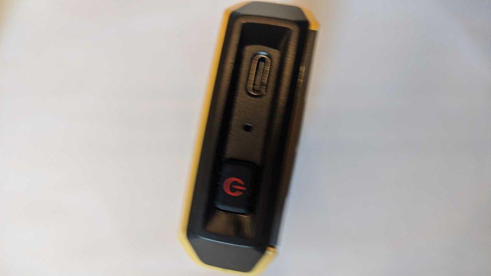 FNIRSI WD-02 стенен скенер за дърво метал и кабели