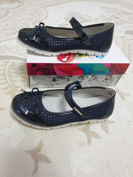 Обувь для девочки