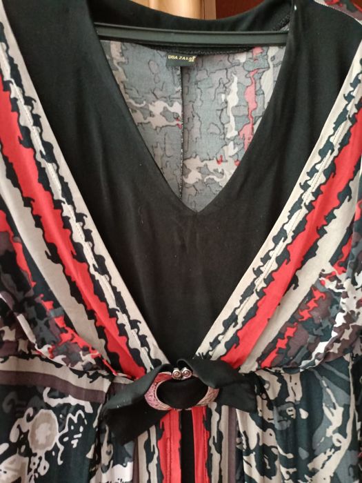 Продам женское платье