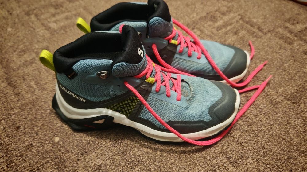 Ghete drumeție/trekking Salomon Goretex