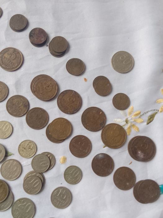 Продам стариные монеты