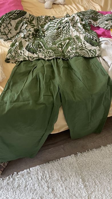 Летний брючной костюм