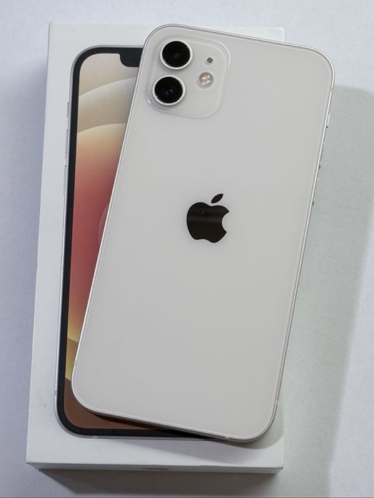 iPhone 12 бял 92% battery