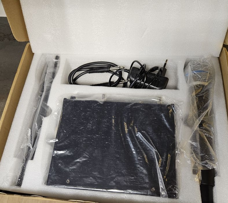 Amanet F 28: Microfon Wireless(N)
