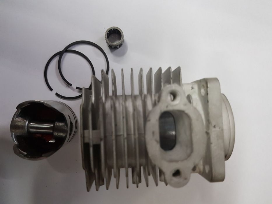 Set motor Pocket Bike 44mm bolt 12mm