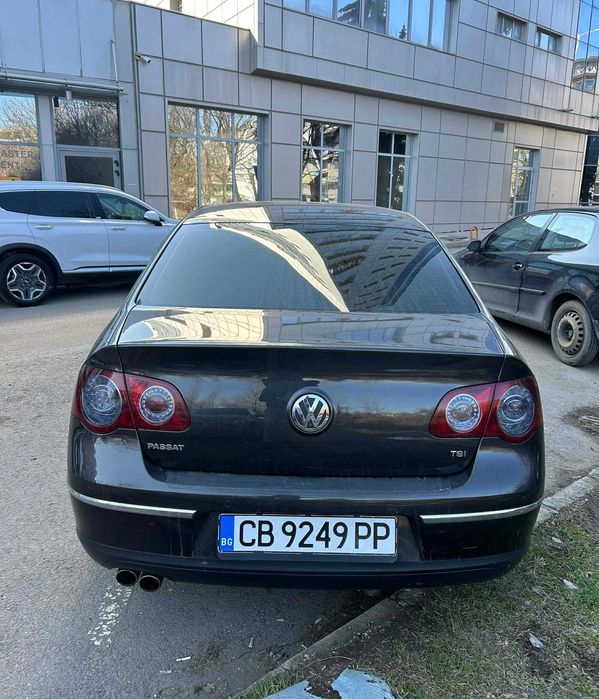 Продавам Passat B6