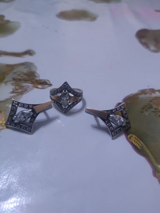 Гумис комплект сатылады