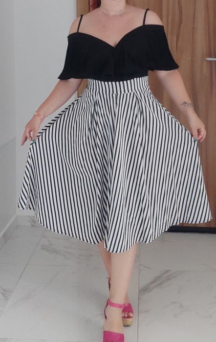 Нова Рокля с презрамки и ръкав