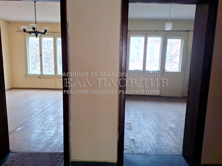 Етаж от къща в Пловдив-Център площ 90 цена 210000 евро
