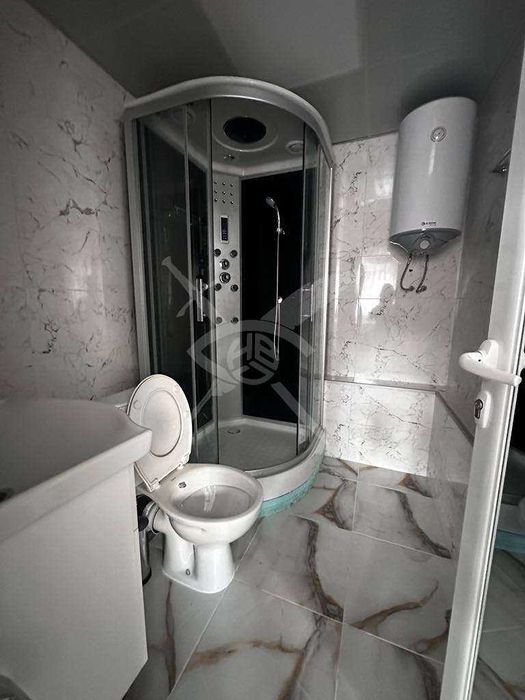 Дава се под наем Етаж от къща в Пловдив, Христо Смирненски - 98 кв.м за 448.8 € - Снимка #13