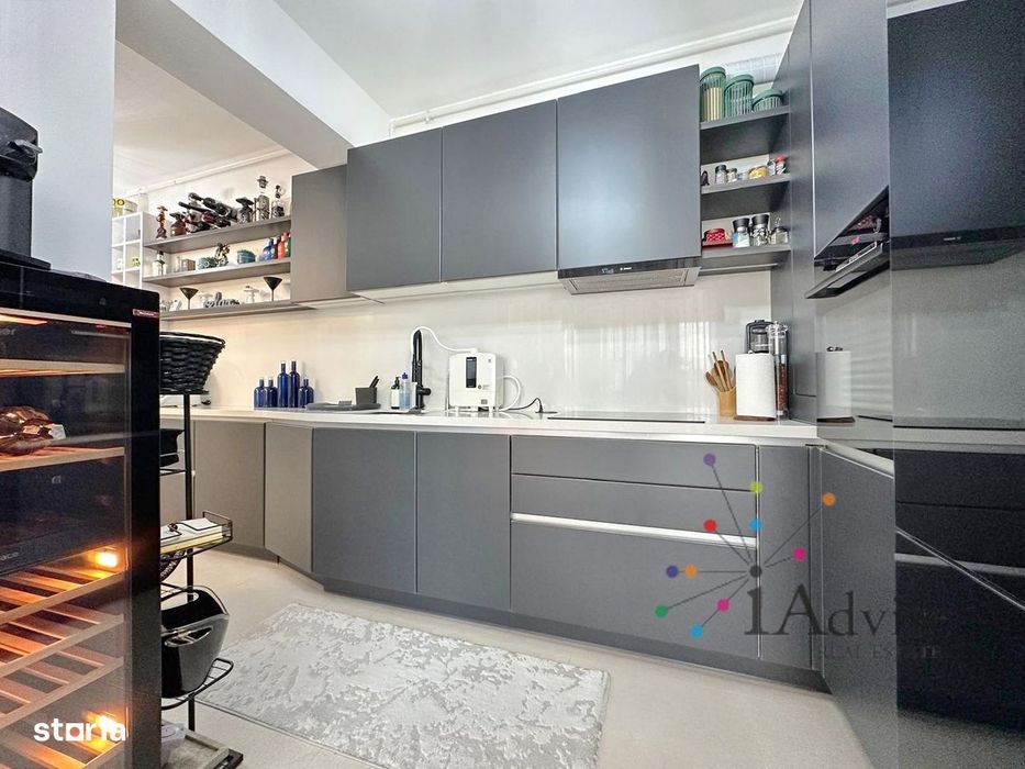 Apartament Premium cu 3 Camere – Vedere Panoramică către munți și oraș