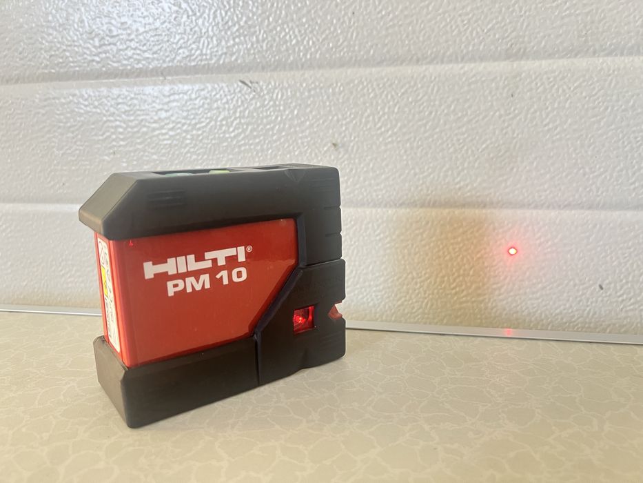 Laser Hilti PM10