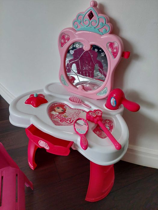 Детска тоалетка със звук и светлина + столче