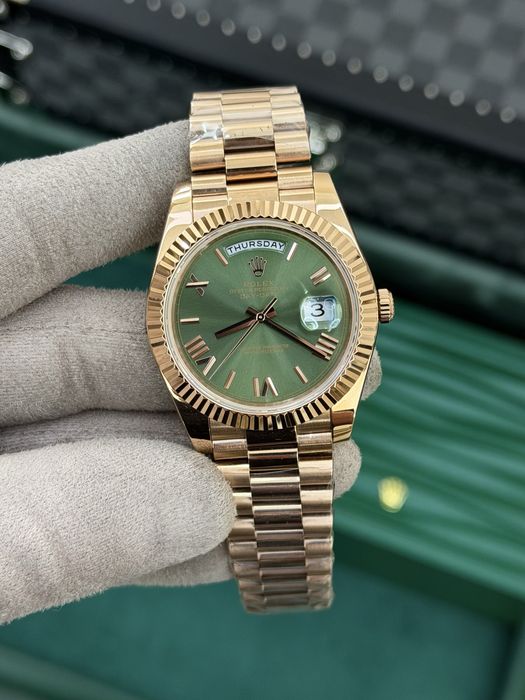 Rolex Day-Date 40 Everose Gold – Olive Green Dial