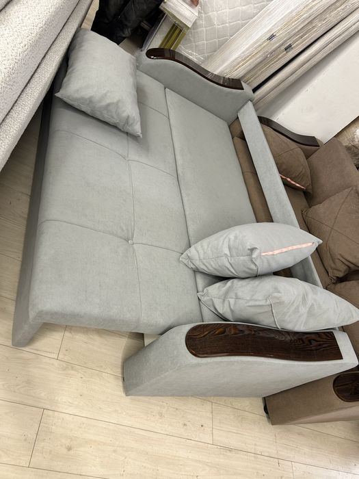 Продается раскадной диван