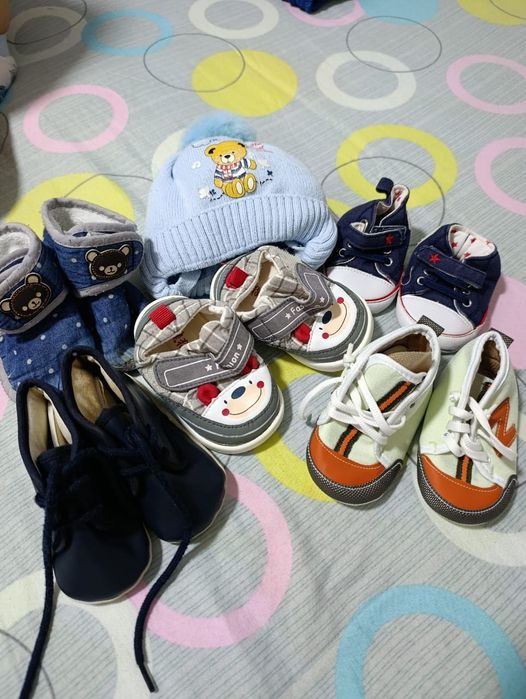 Продам детские вещи