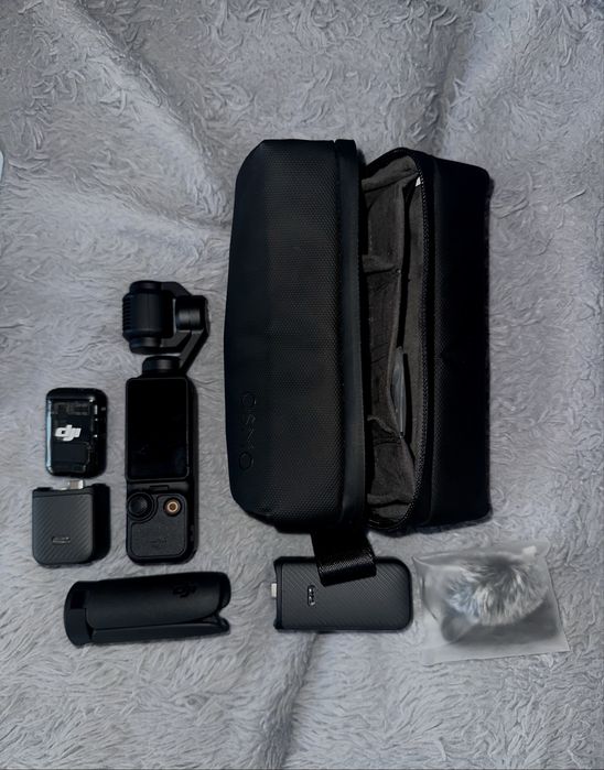 DJI Osmo Pocket 3 Creator Combo