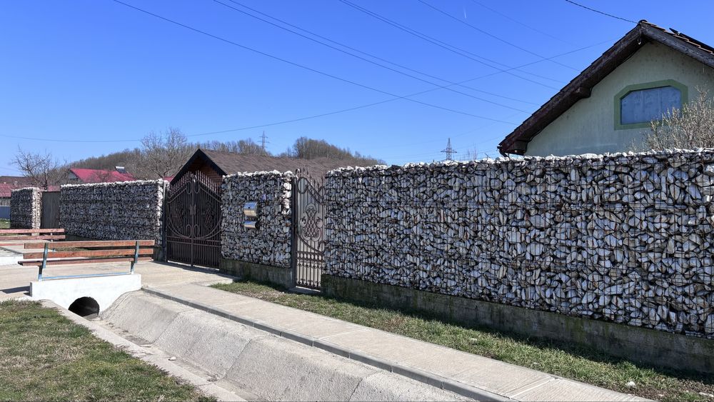 Casa de vanzare duplex