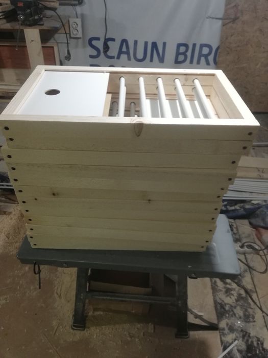 Accesorii, fete boxe, hrănitoare