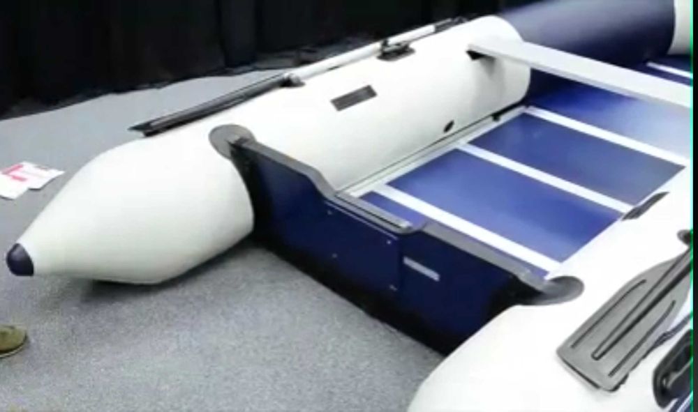 Zodiac- Bombard Typhoon 380