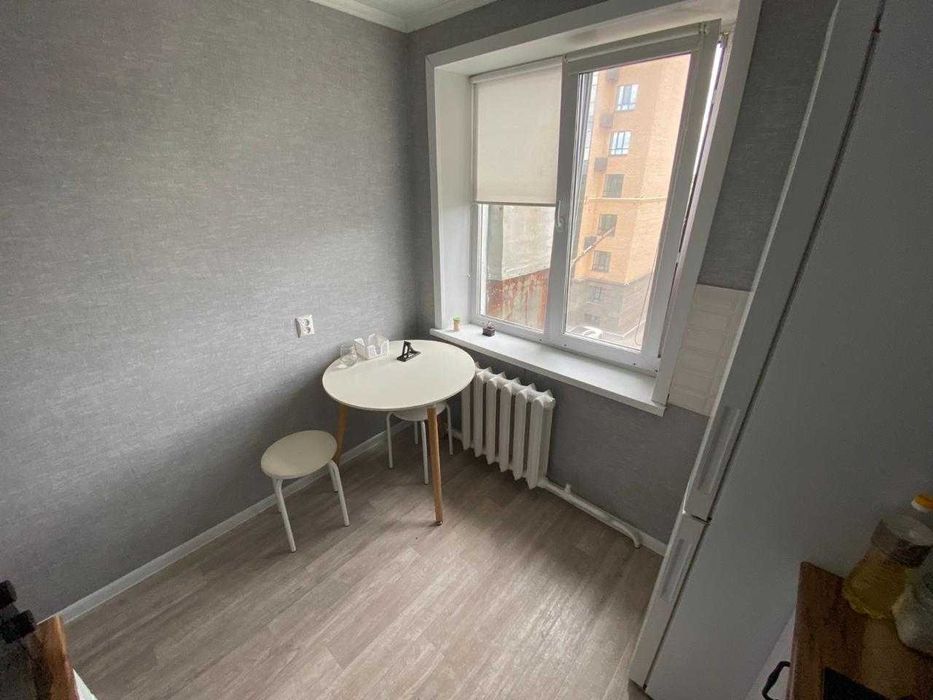 продам 1 ком квартиру РН Центр