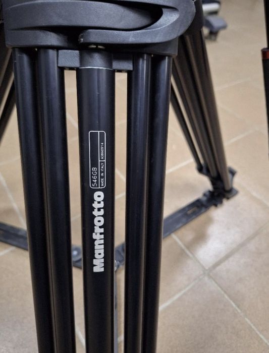 Штатив Manfrotto