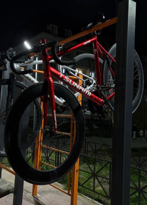 TSUNAMI SNM100 fixed gear