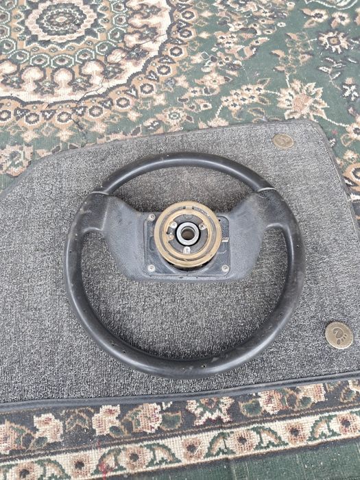 Продам руль на ваз 2114