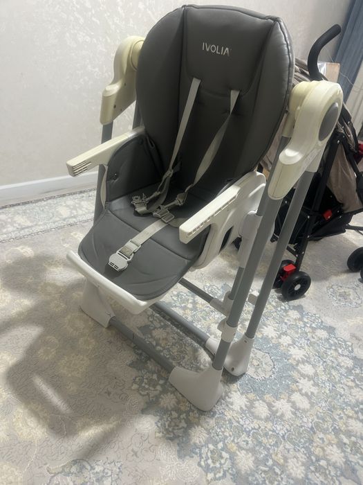 Продам детскую стульчик трансформер