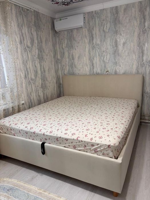 Спальный гарнитур в отличном состоянии