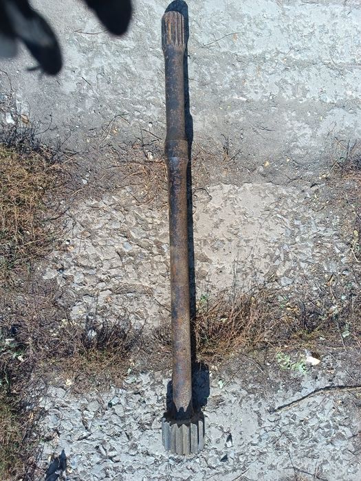 Продам запчасти к700